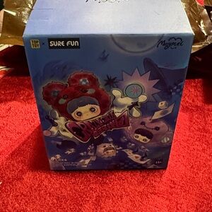 Sure Fun Maymei Crazy circus plush blind box; could be the secret not opened